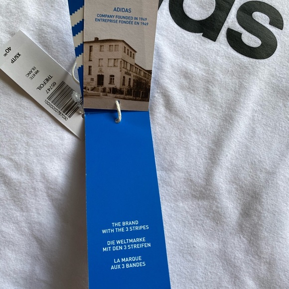 Brand New Adidas T-shirt - Picture 9 of 9